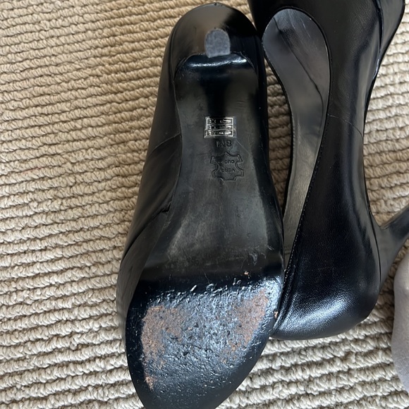 COPY -Black leather heels. Size 8. gently worn. Like new condition. platform s… - Picture 5 of 5